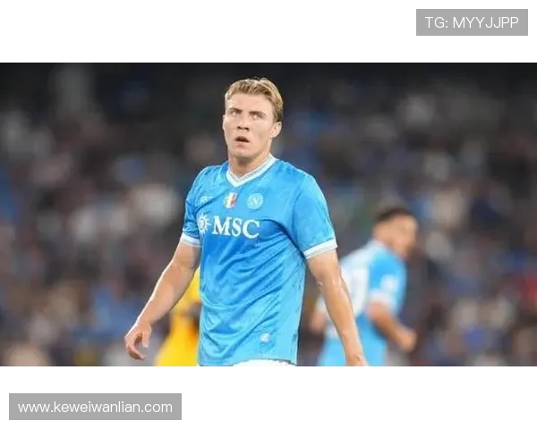 迪马透露麦克托米奈有望欧冠首发霍伊伦缺席训练出场情况成最大疑问